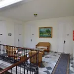 Nuevo Ξενοδοχείο *