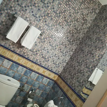 Otel Nuevo