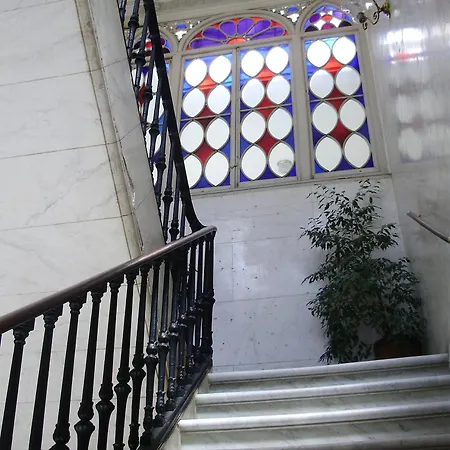 Hotel Nuevo *